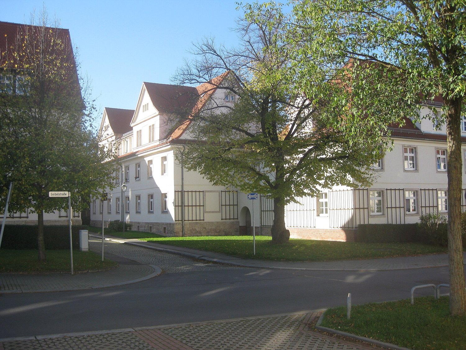 Residential buildings on Blumensteig in Gablenz