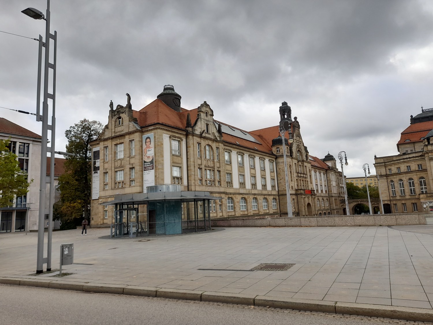 König-Albert-Museum on Theaterplatz