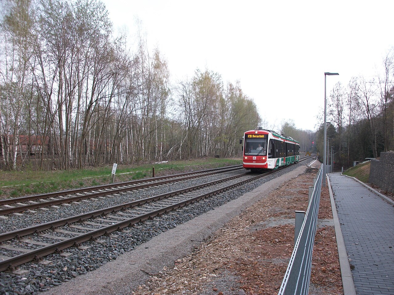 City-Bahn am Haltepunkt Chemnitz-Küchwald