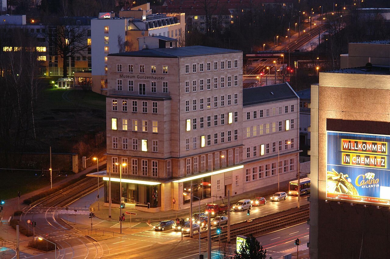 Museum Gunzenhauser in Chemnitz bei Nacht
