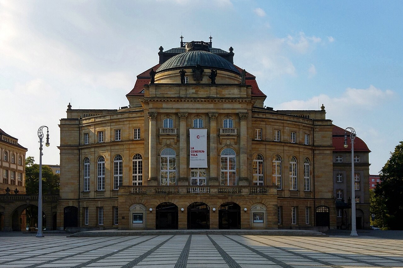 Fassade des Opernhauses Chemnitz