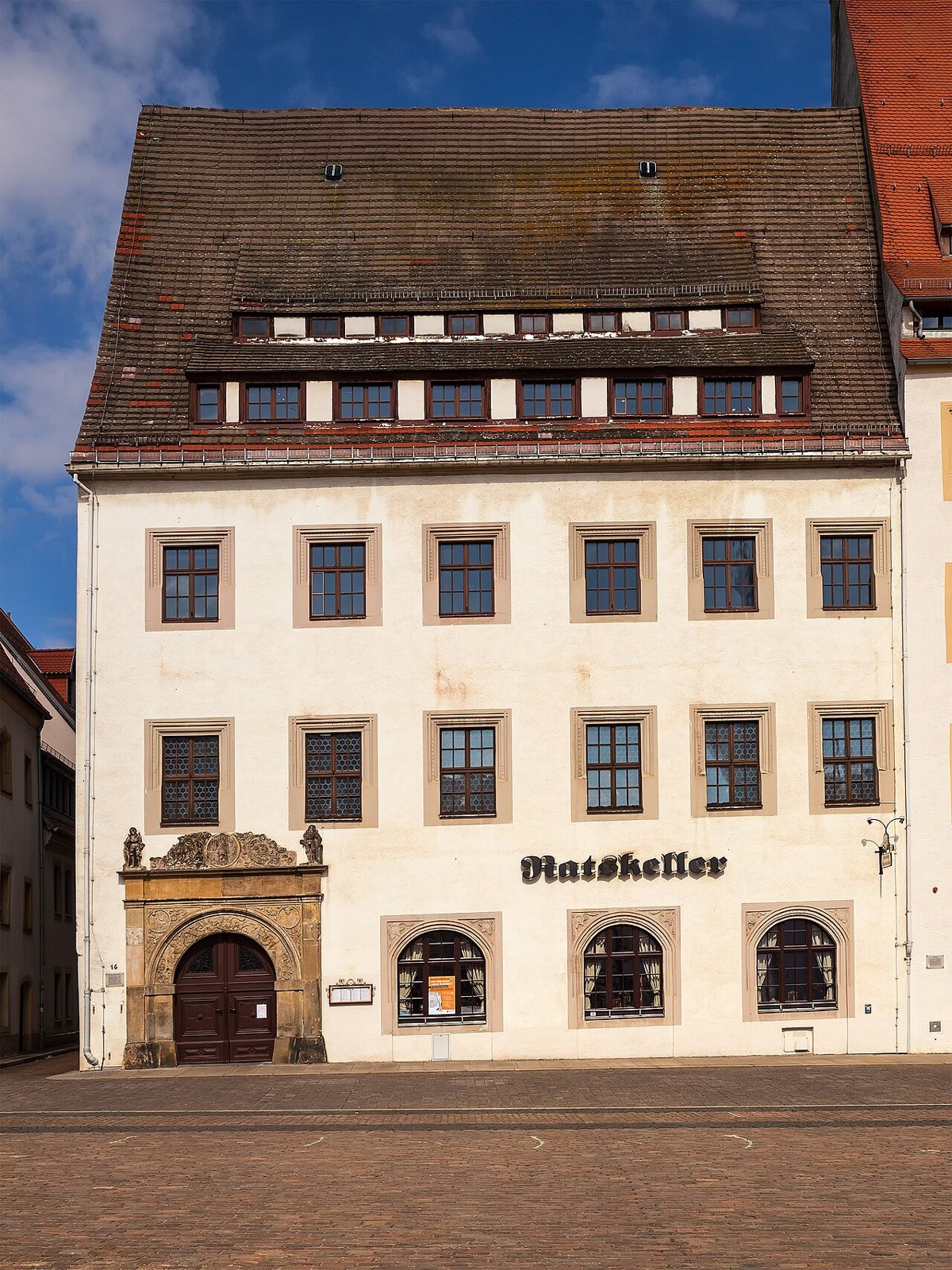 Ratskellergebäude am Freiberger Obermarkt